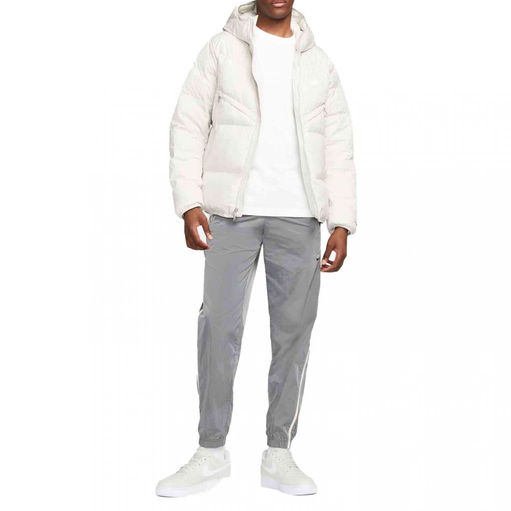 Nike Sportswear Windrunner Hooded Jacket M HeavenOfBrands