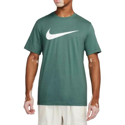 Nike Sportswear Swoosh Icon T-Shirt M
