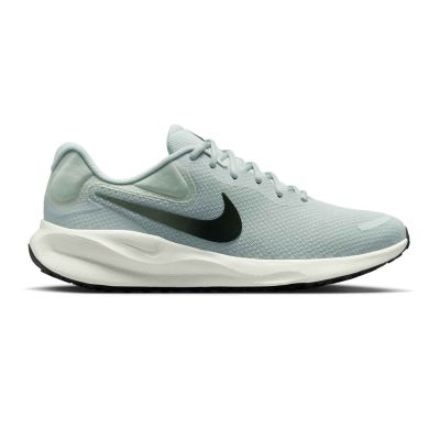 Nike Revolution 7 M
