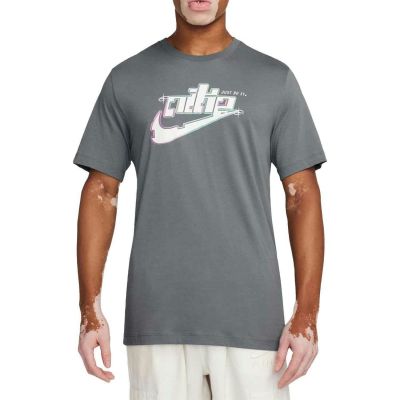 Nike Sportswear T-Shirt M