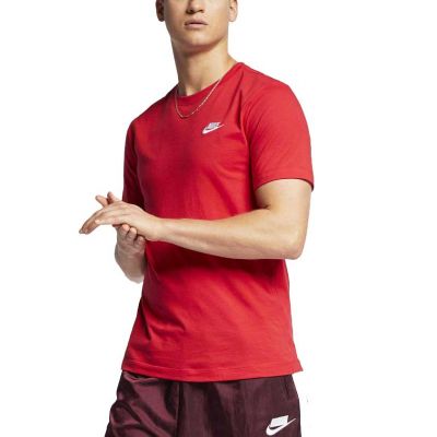 Nike Sportswear Club T-Shirt M